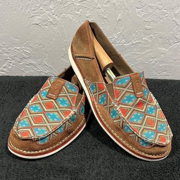 🔥🔥 ARIAT Women's Cruiser Aztec Slip On Loafer Shoes Brown Suede Shoes Sz 11 Bo - Picture 1 of 15